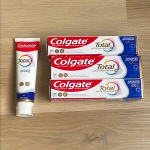 ColgateToothpaste -  4 Pack Advanced Whitening Toothpaste Never Used/NWT